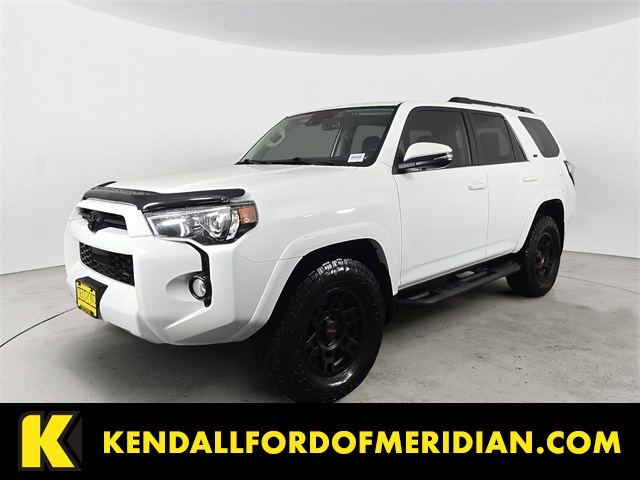 2020 Toyota 4Runner SR5 Premium's photo