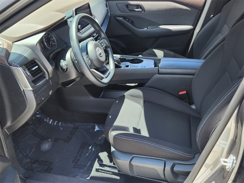 2023 Nissan Rogue S photo 10