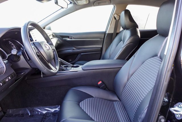 2024 Toyota Camry SE photo 11