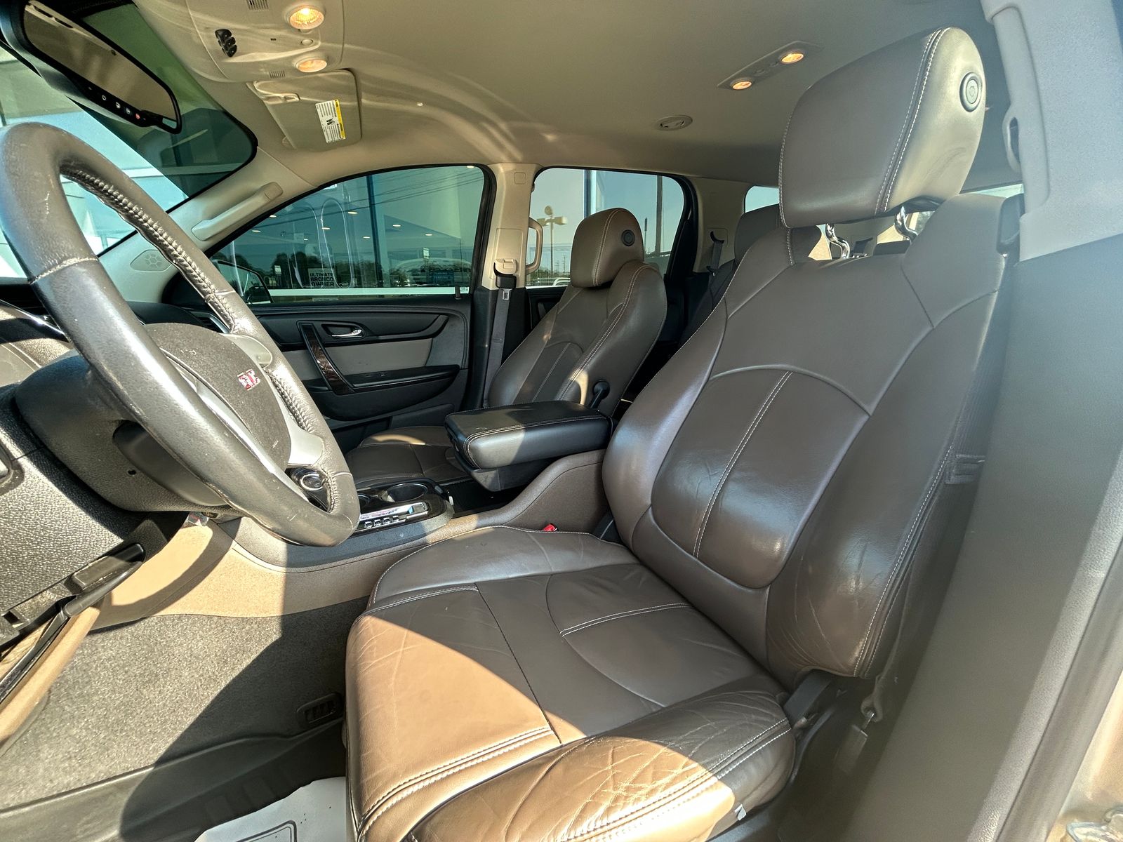 2013 Gmc Acadia SLT photo 2