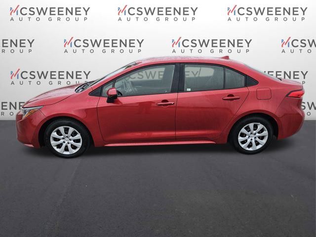 2021 Toyota Corolla LE photo 2