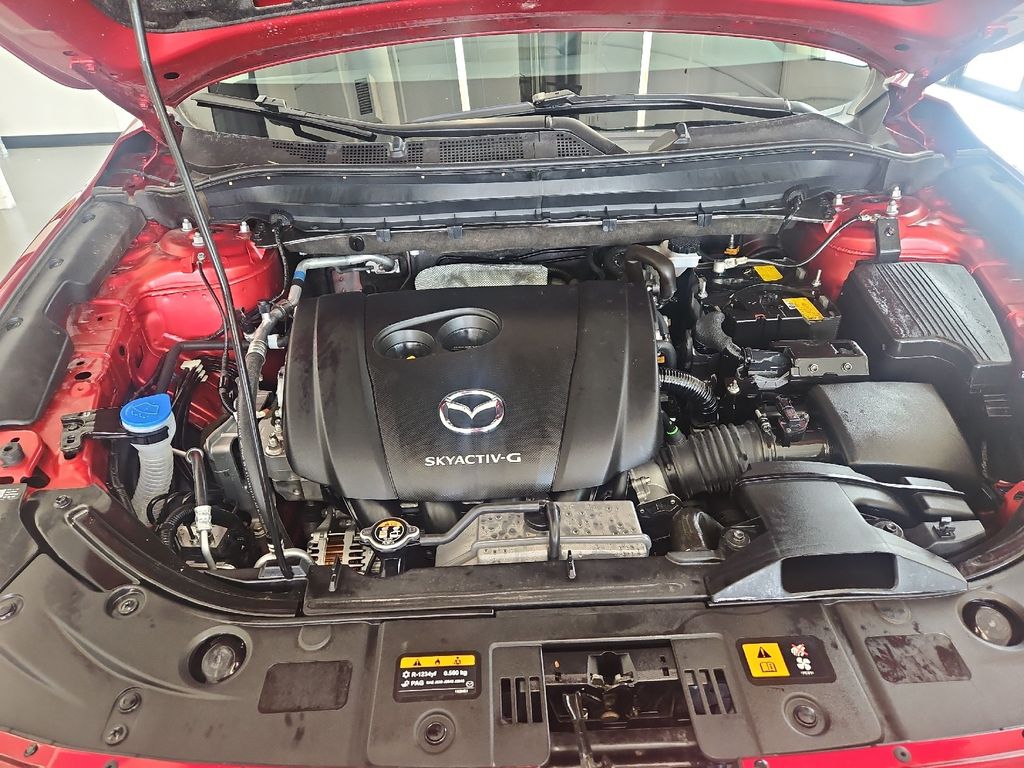 2024 Mazda CX-5 2.5 S Preferred photo 13