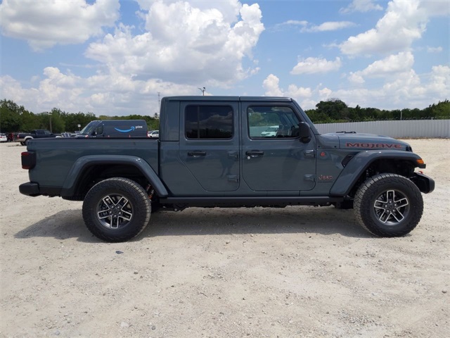 2025 Jeep Gladiator Mojave photo 9