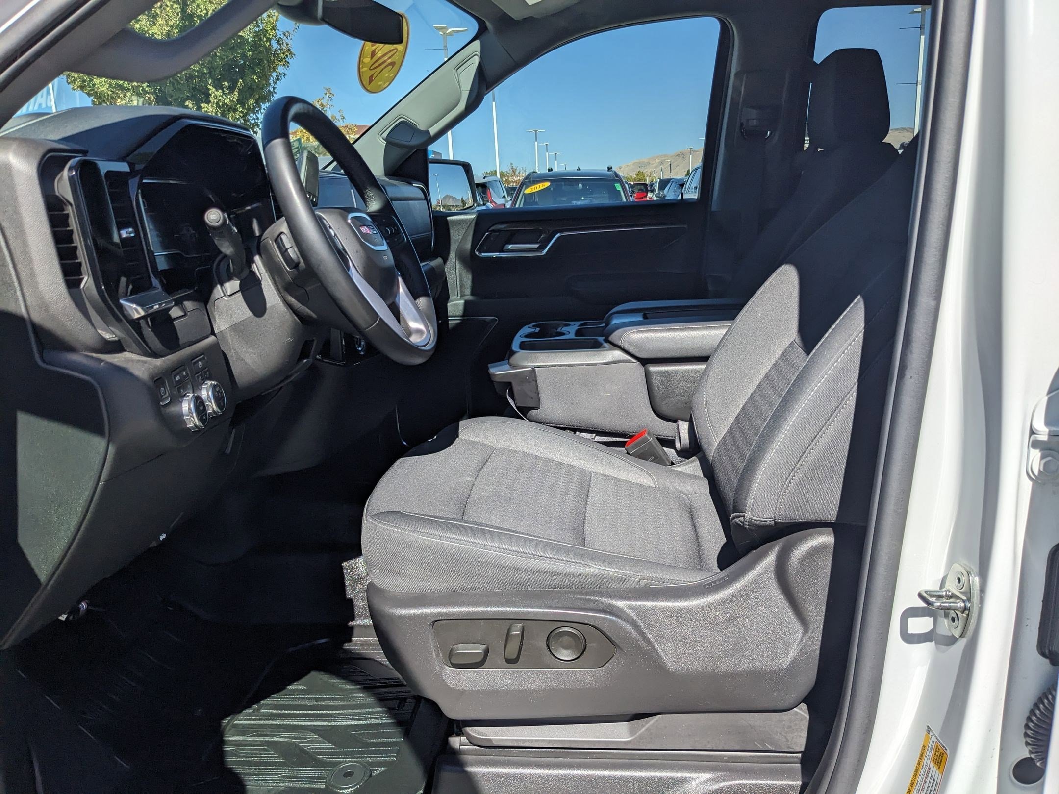 2023 Gmc Sierra 1500 Elevation photo 16
