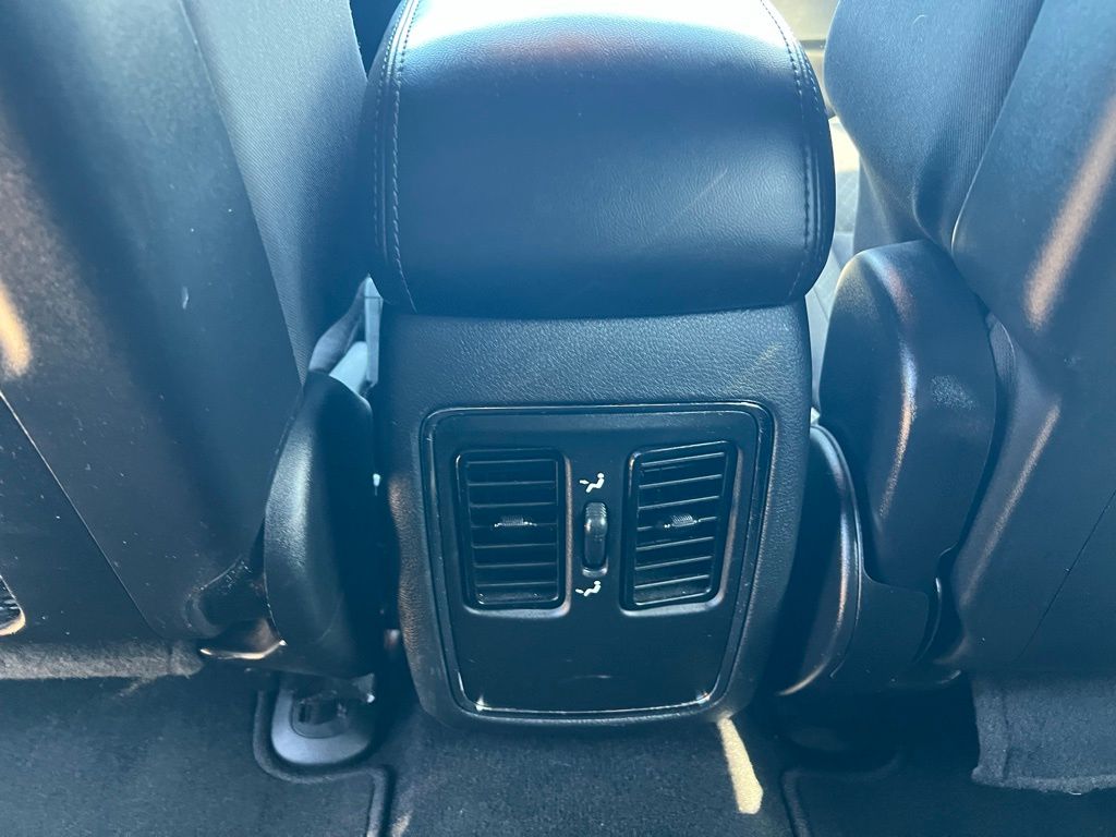 2020 Jeep Grand Cherokee Laredo E photo 18