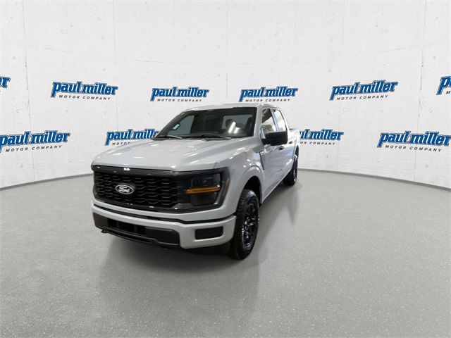 2025 Ford F-150 STX photo 4