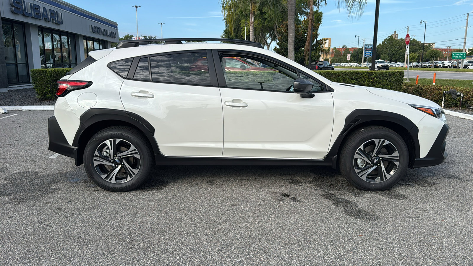 2025 Subaru Crosstrek Premium photo 7