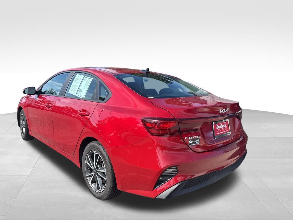 2023 Kia Forte LXS photo 13