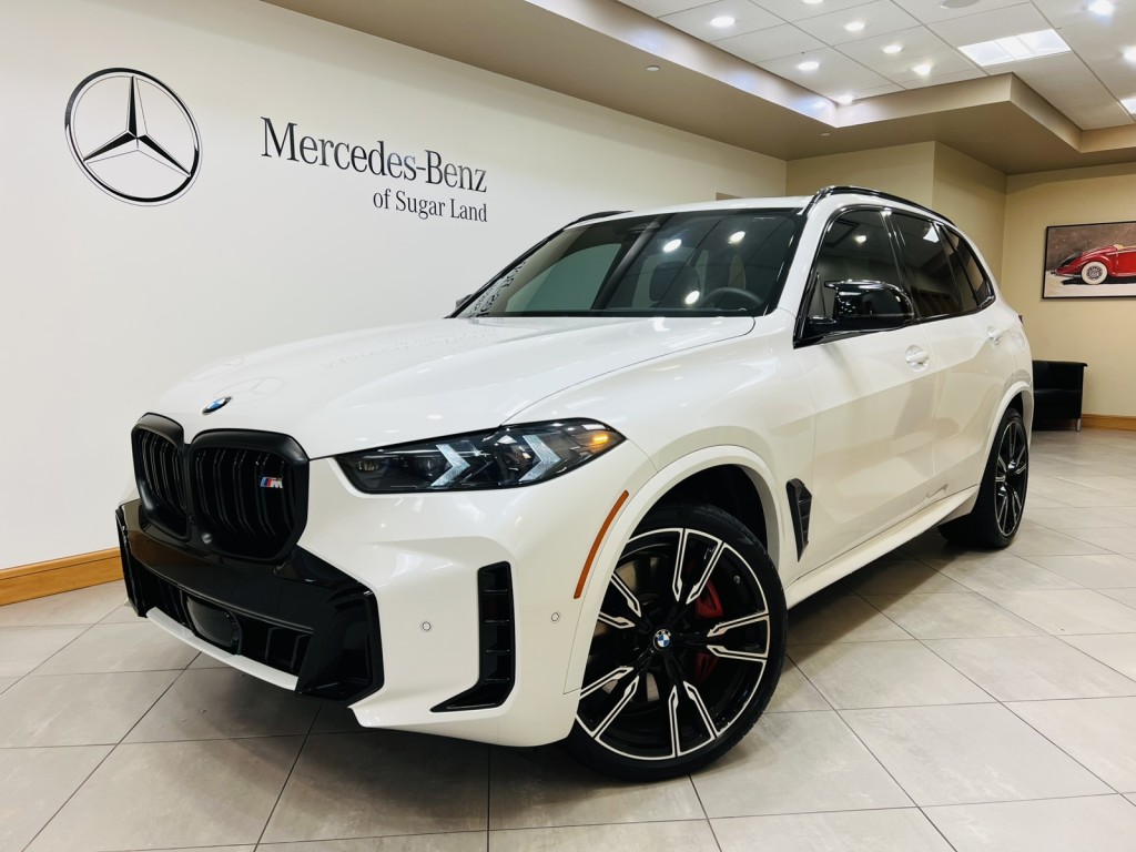 2025 BMW X5 M60i's photo