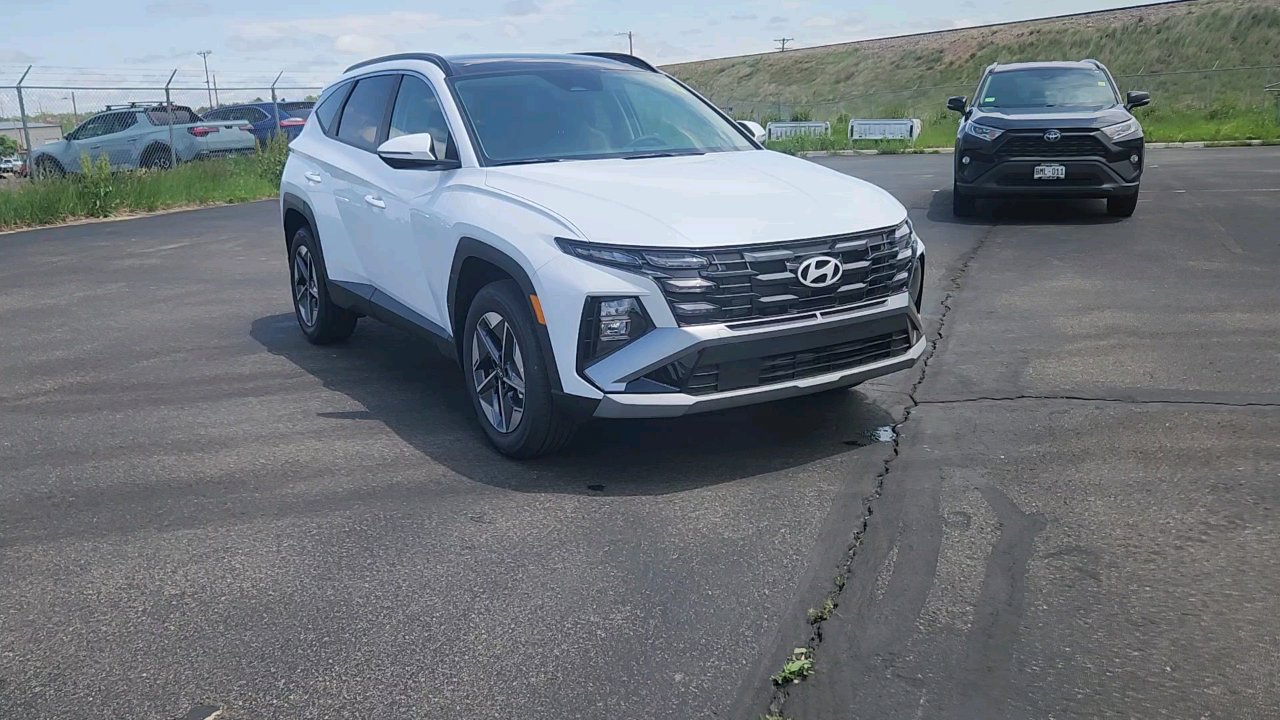 2025 Hyundai Tucson Hybrid SEL Convenience photo 8