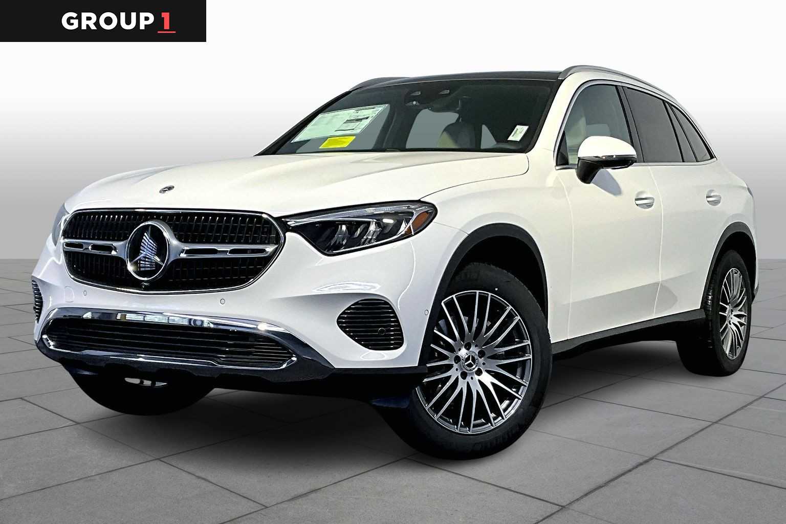 2026 Mercedes-Benz GLC Base's photo