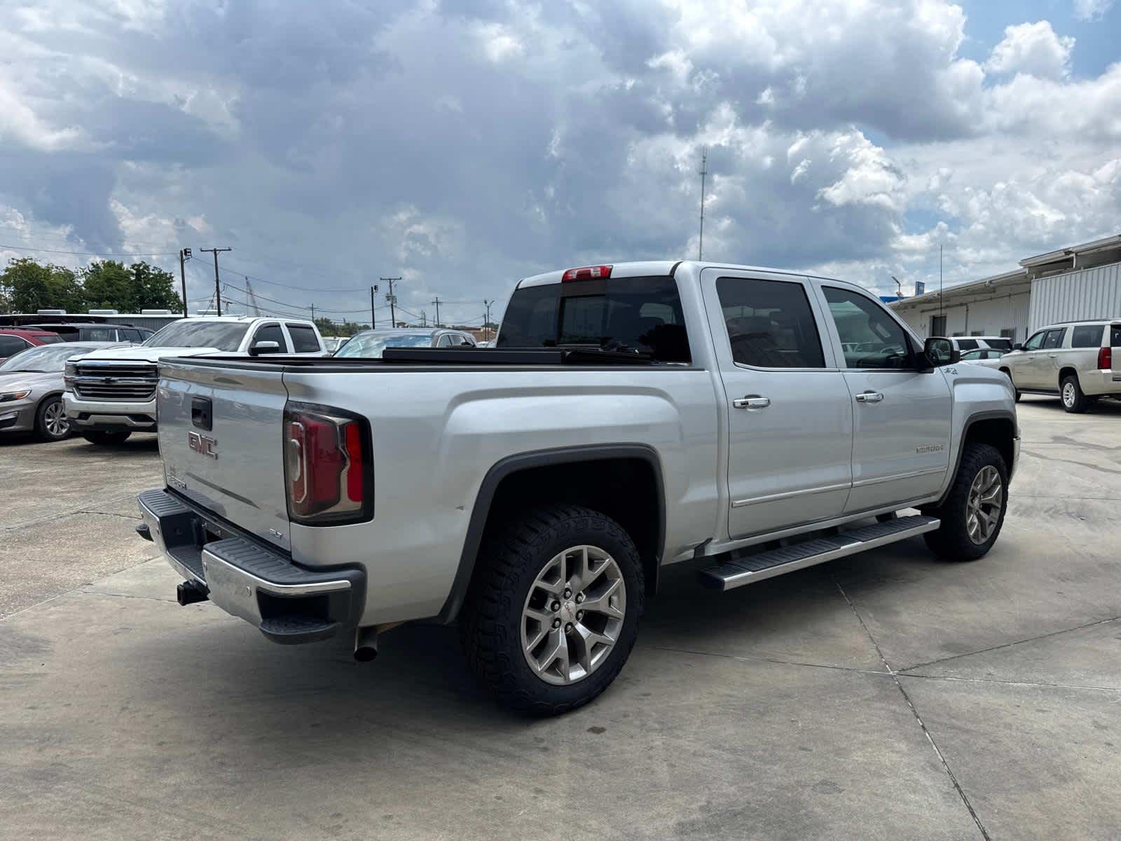 2018 Gmc Sierra 1500 SLT photo 10