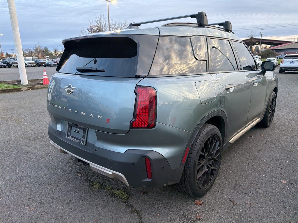 2025 Mini Cooper S photo 4