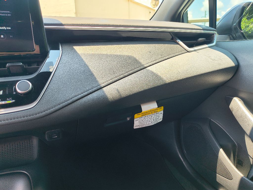 2024 Toyota Corolla SE photo 21