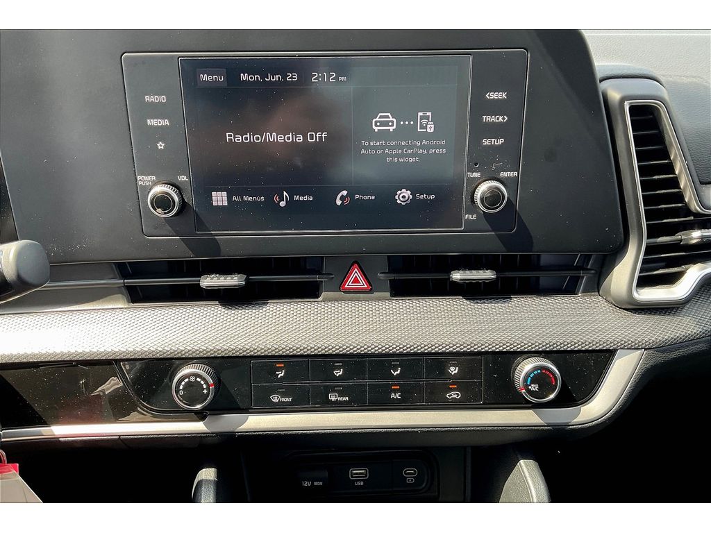 2024 Kia Sportage LX photo 29