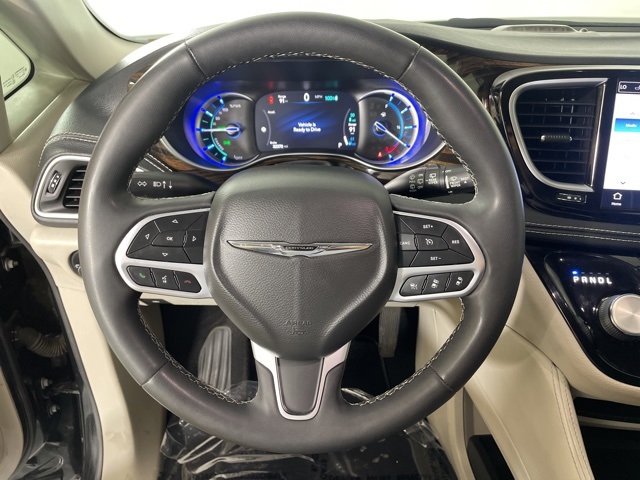 2022 Chrysler Pacifica Hybrid Limited photo 20