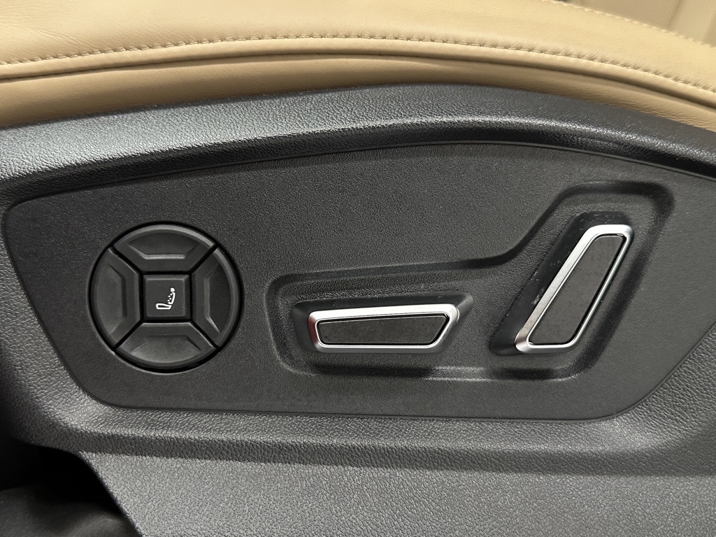 2022 Audi Q7 55 Prestige photo 12