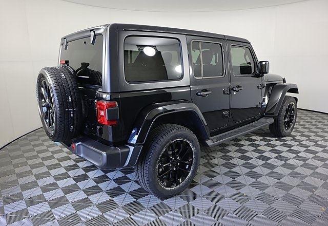 2023 Jeep Wrangler 4xe Sahara photo 4