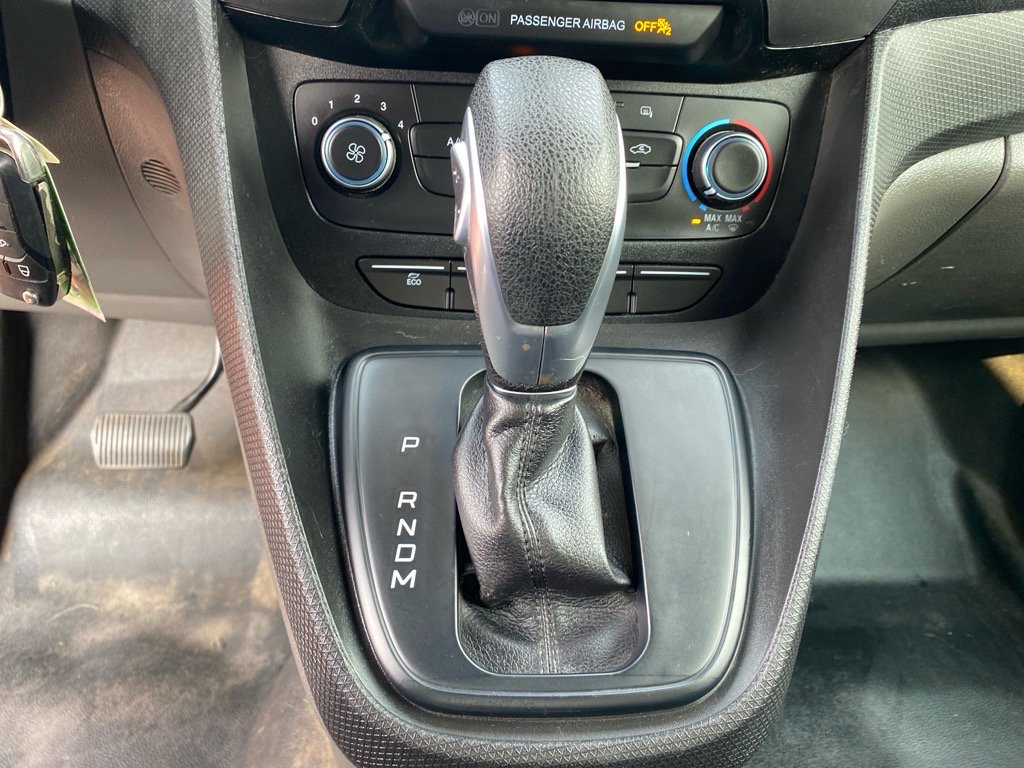 2019 Ford Transit Connect Van XLT photo 12