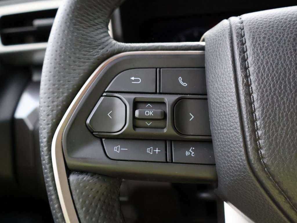 2025 Toyota Tacoma TRD Off-Road photo 22