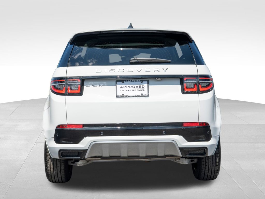2024 Land Rover Discovery Sport S photo 4