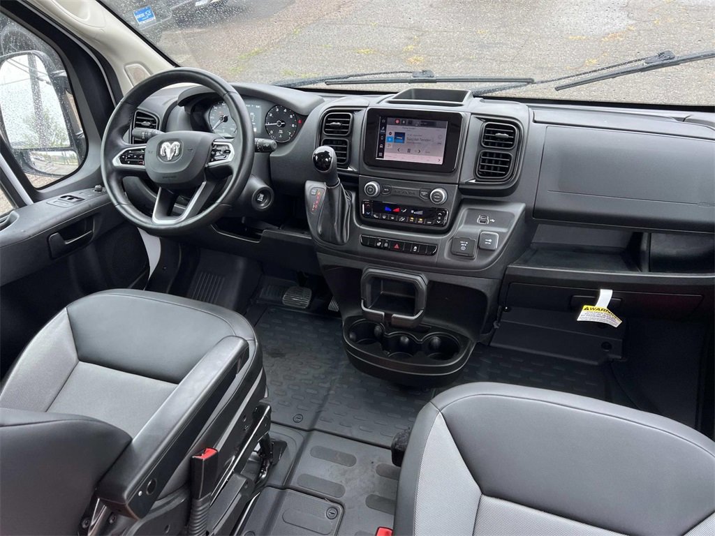 2024 Ram ProMaster 1500 Tradesman High Roof photo 2