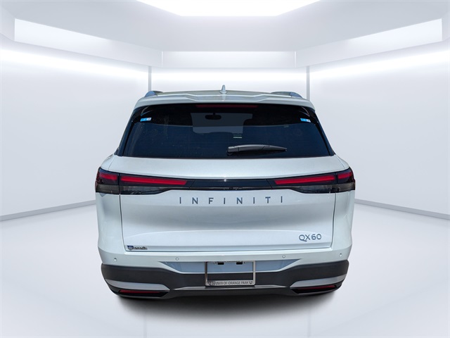 2026 Infiniti QX60 Luxe photo 4