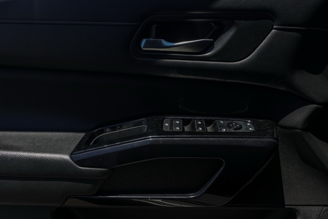2022 Nissan Pathfinder SV photo 23
