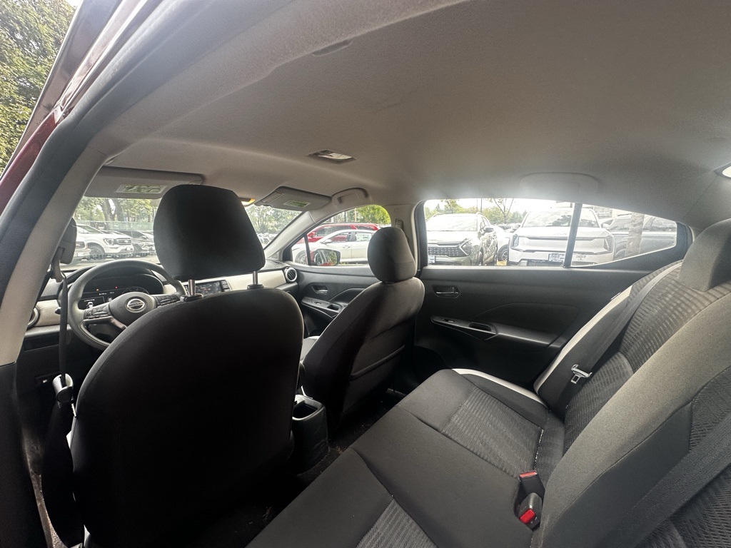 2020 Nissan Versa 1.6 SV photo 19