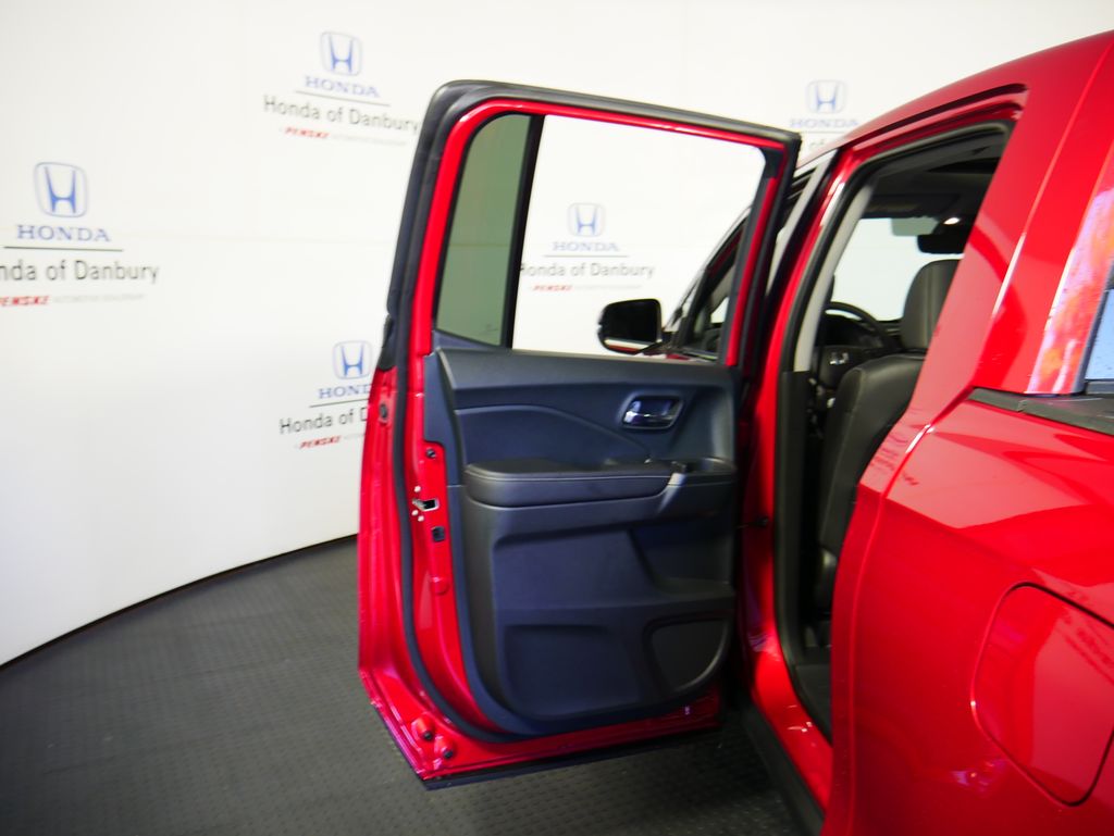 2025 Honda Ridgeline RTL photo 10