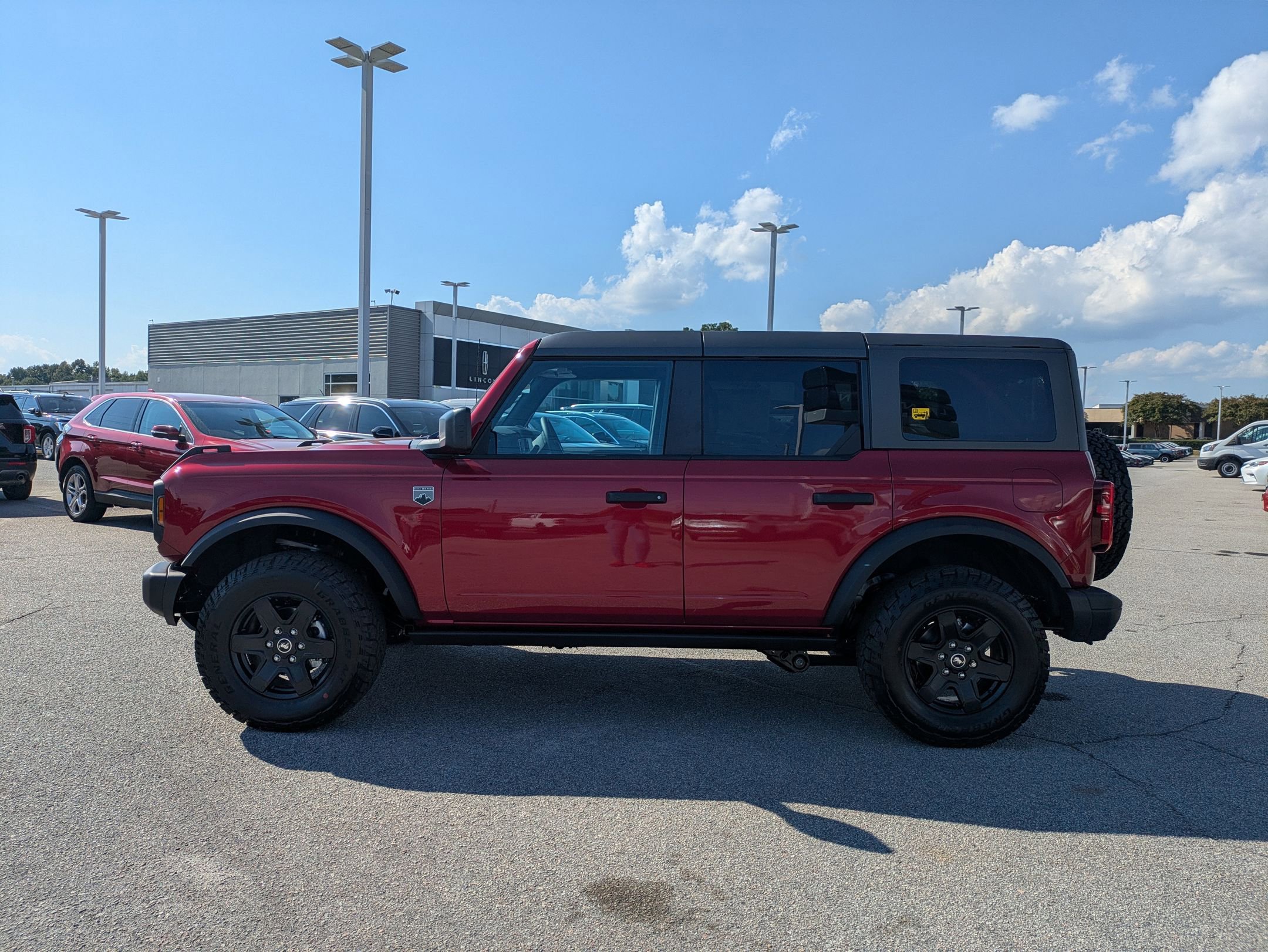 2025 Ford Bronco Big Bend photo 6