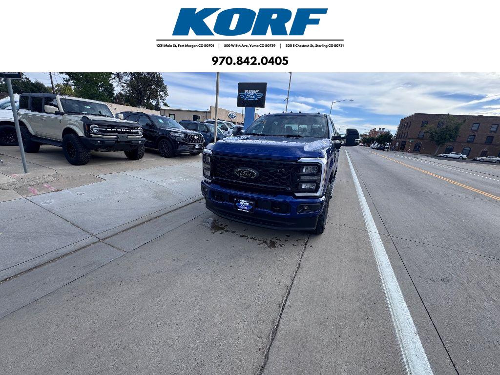 2026 Ford F-350 Super Duty Lariat's photo