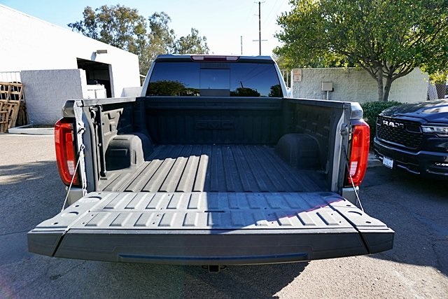 Used 2019 Gray GMC SLT image 15