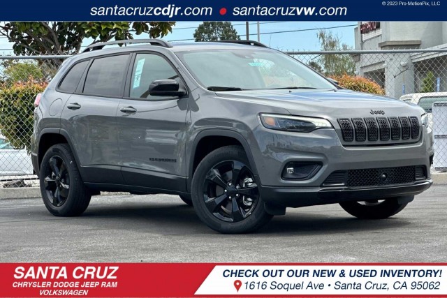 2023 Jeep Cherokee Altitude Lux