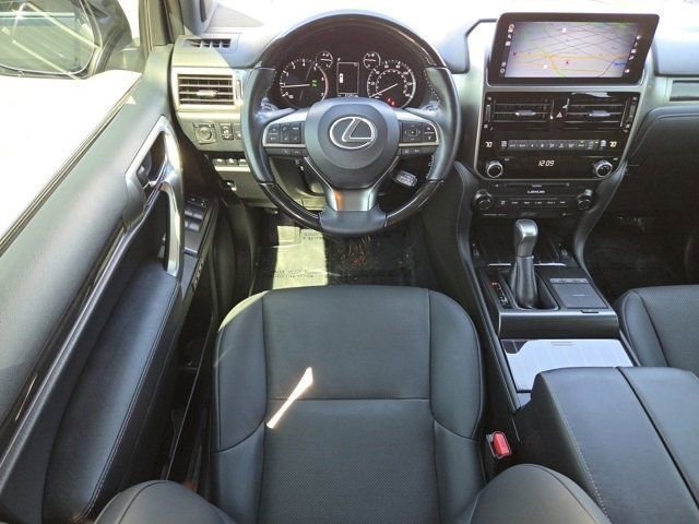 2022 Lexus GX 460 photo 4