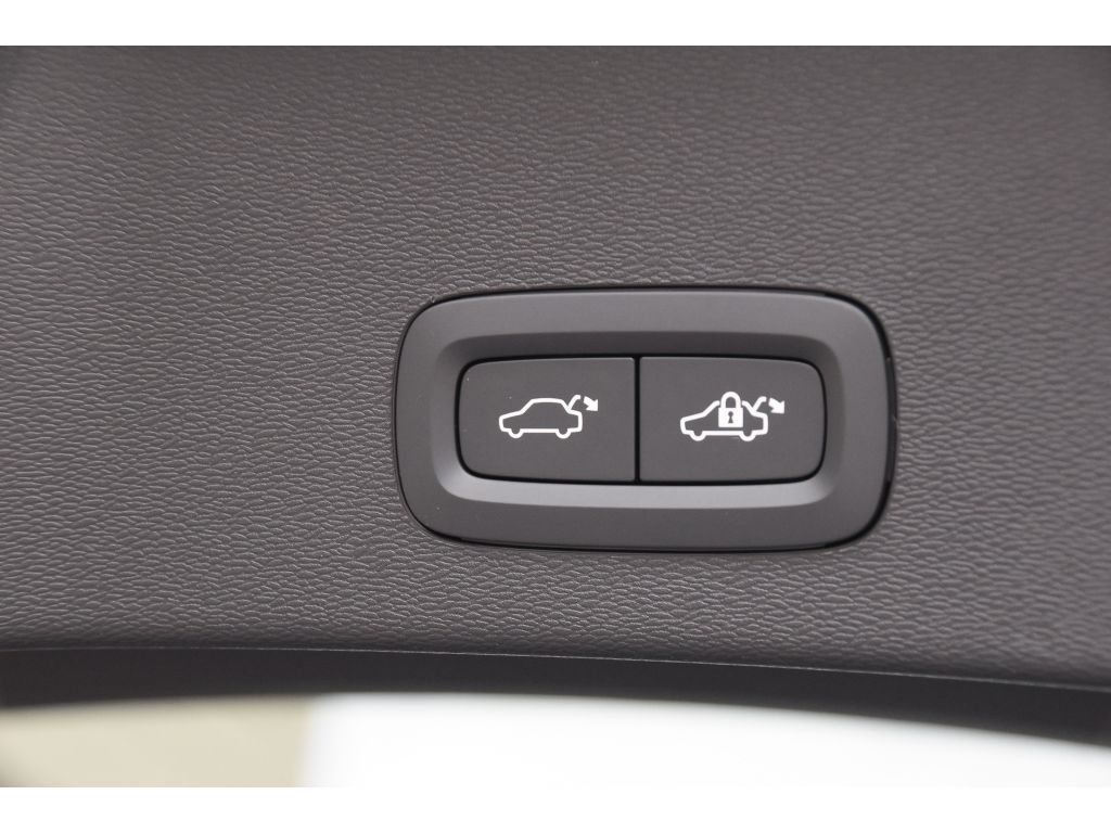 2024 Volvo C40 Recharge Plus photo 19