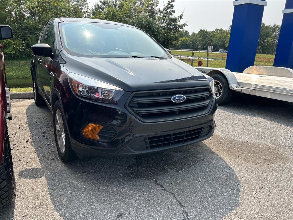 Used 2019 Ford Escape S with VIN 1FMCU0F7XKUC20145 for sale in Cookeville, TN