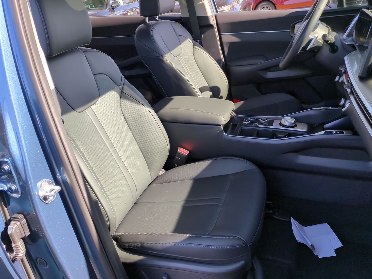 2025 Kia Sorento Hybrid EX photo 23