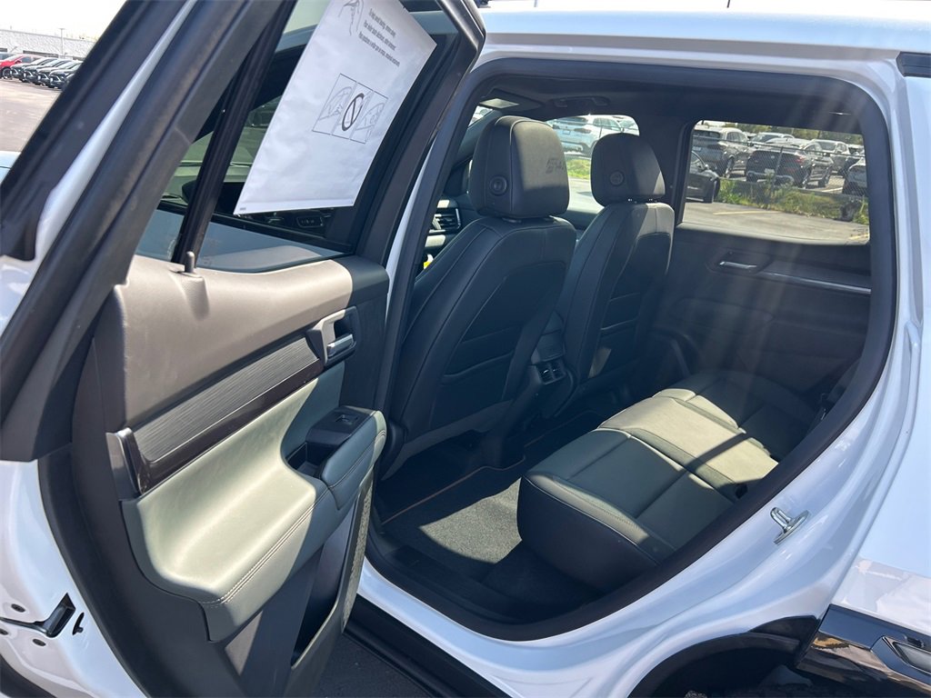 2026 GMC TERRAIN - Image 29