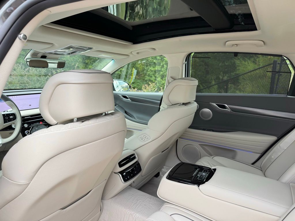 2026 Genesis G80 2.5T Sport Prestige photo 21