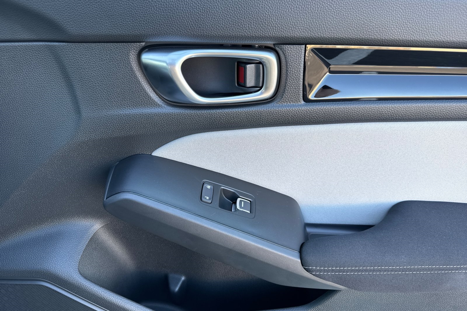 2026 Honda Civic Hybrid Sport photo 13