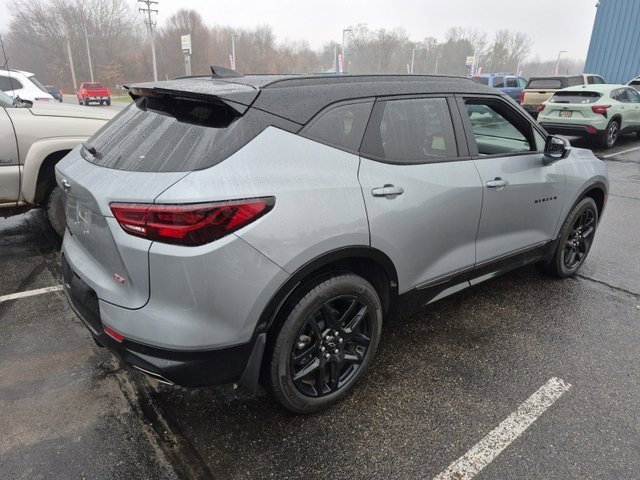 Used 2024 Chevrolet Blazer RS with VIN 3GNKBKRS7RS159033 for sale in Fairmont, Minnesota