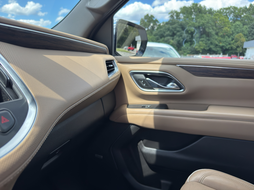 2021 Chevrolet Suburban Premier photo 20
