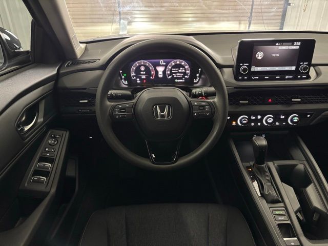 2023 Honda Accord EX photo 15