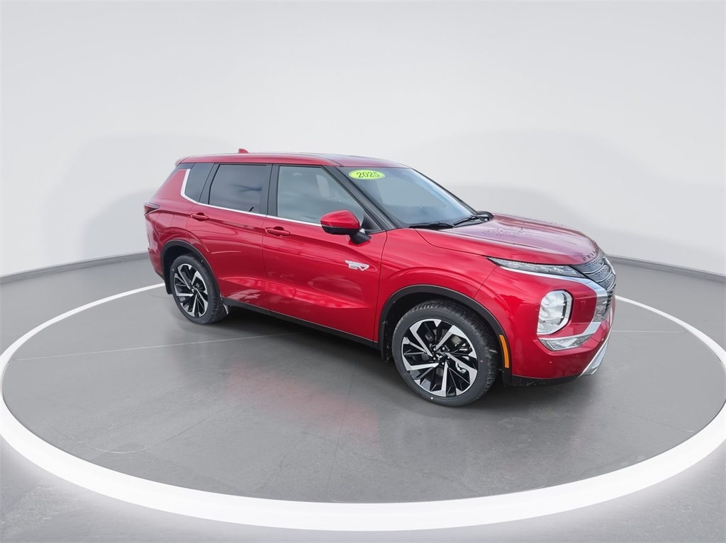 2025 Mitsubishi Outlander PHEV SE photo 2