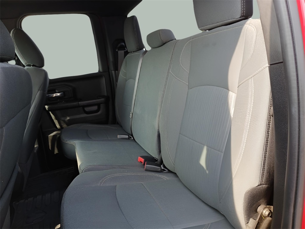 2022 Ram 1500 Classic Warlock photo 23