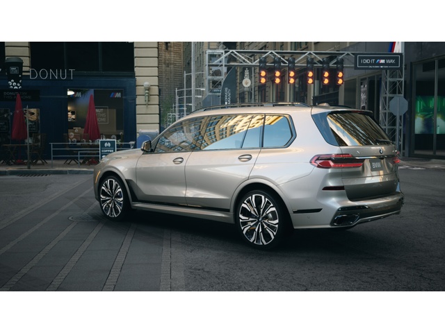 2026 Bmw X7 xDrive40i photo 2
