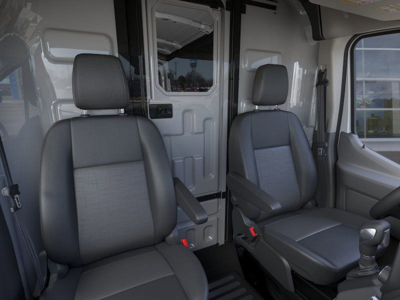 2025 Ford Transit photo 10