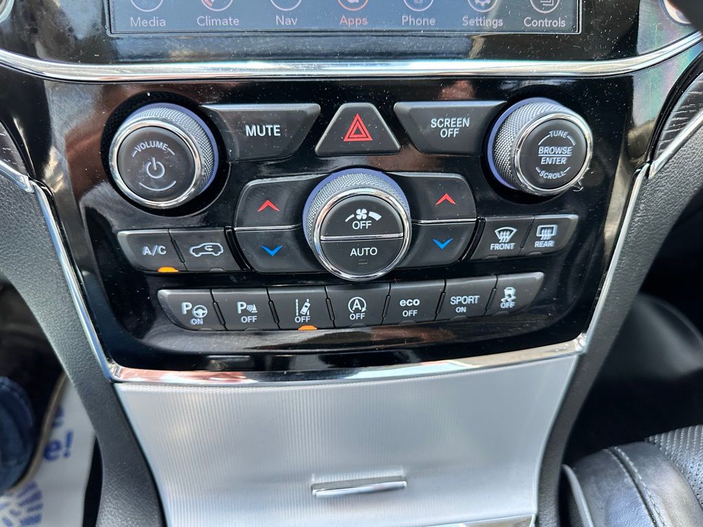 2021 Jeep Grand Cherokee Summit photo 16