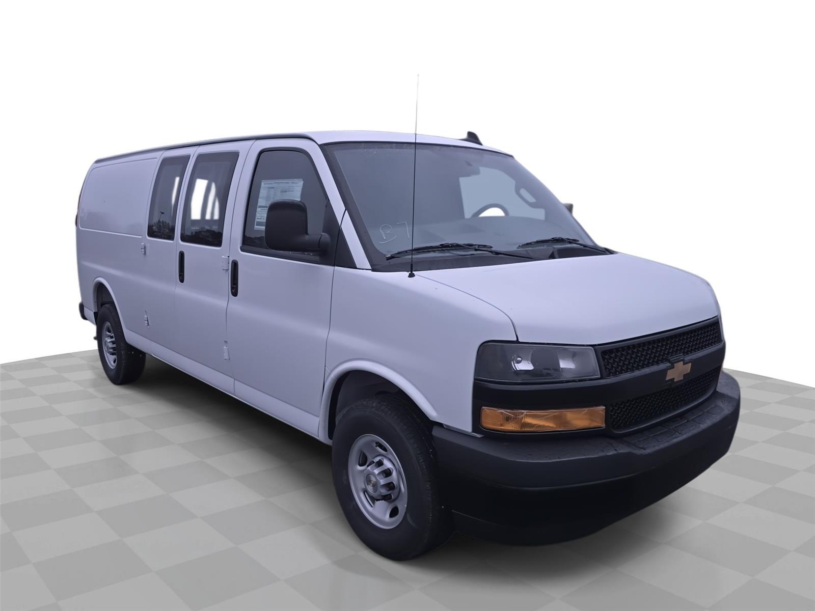 2025 Chevrolet Express Cargo Work Van's photo